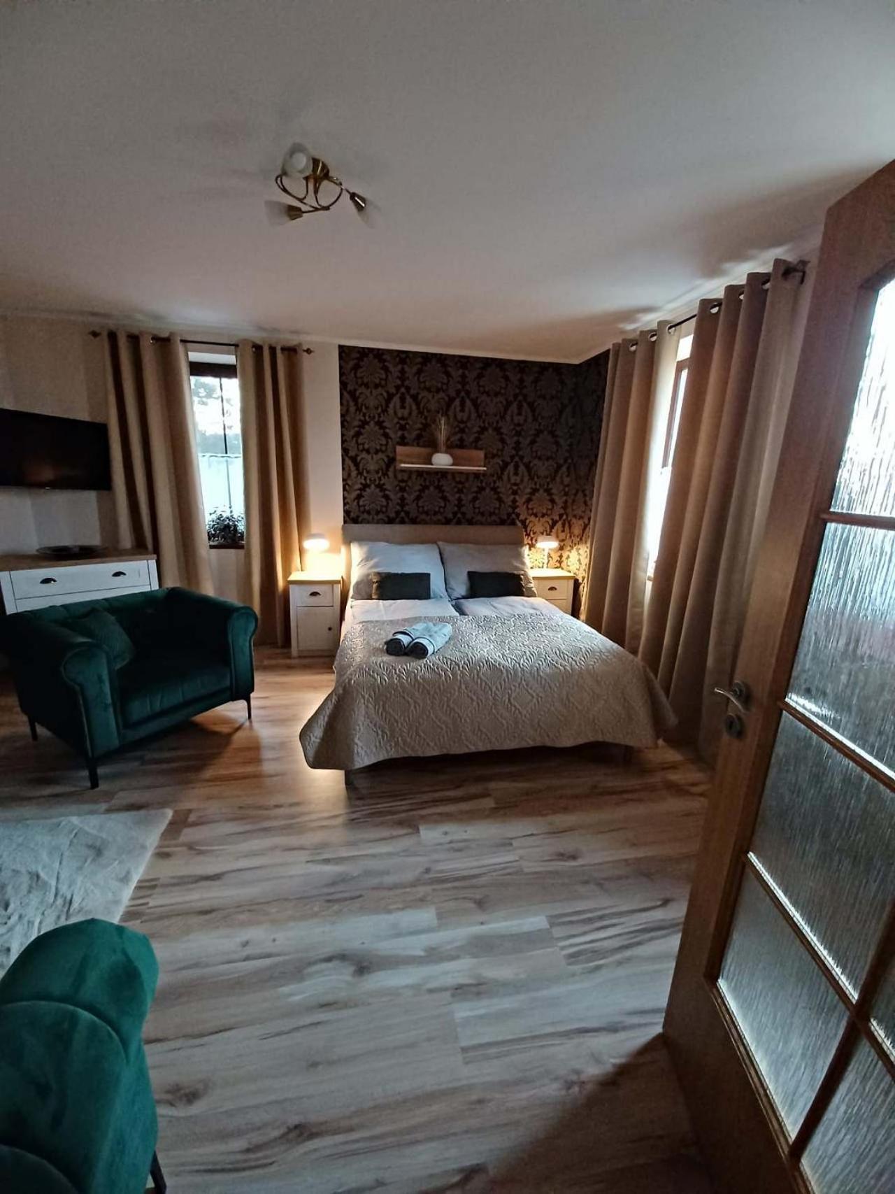 Ubytovani V Soukromi Na Sadove 906 - Valtice Exteriér fotografie