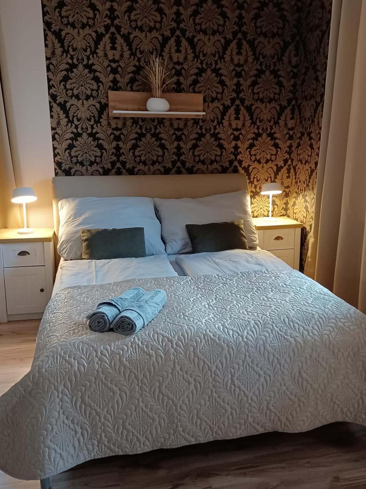 Ubytovani V Soukromi Na Sadove 906 - Valtice Exteriér fotografie