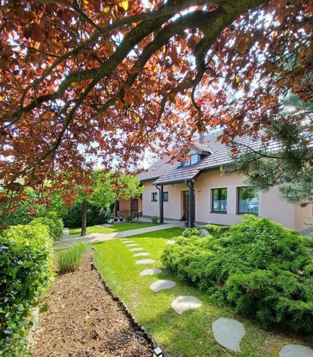Ubytovani V Soukromi Na Sadove 906 - Valtice Exteriér fotografie